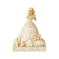 Disney Traditions -   CINDERELLA - DARLING DREAMER Figurine