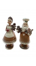 RESIN GINGERBREAD MRS AND MR CLAUS